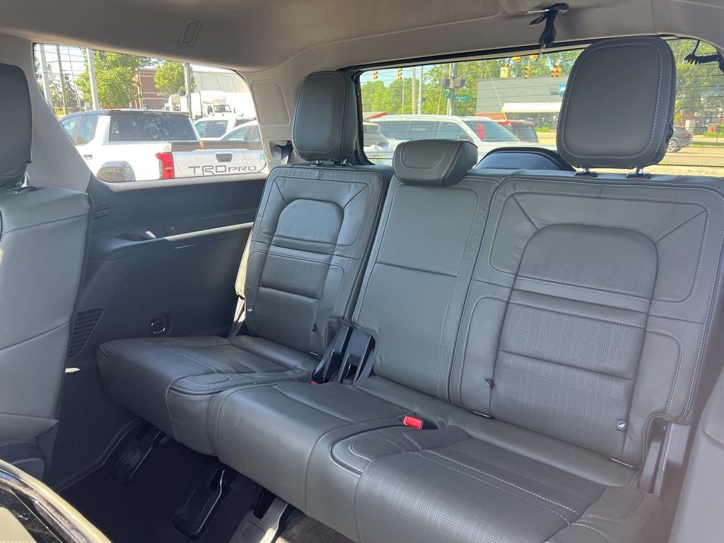 2023 Lincoln Navigator Black Label