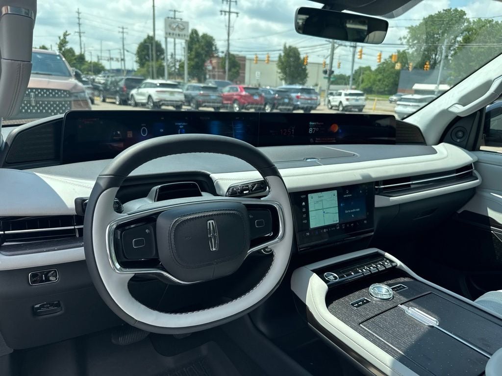 2026 Lincoln Navigator L Black Label