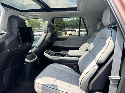2026 Lincoln Navigator L Black Label