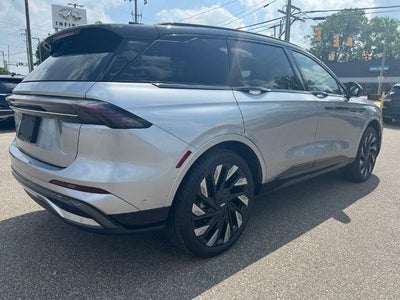 2024 Lincoln Nautilus Reserve