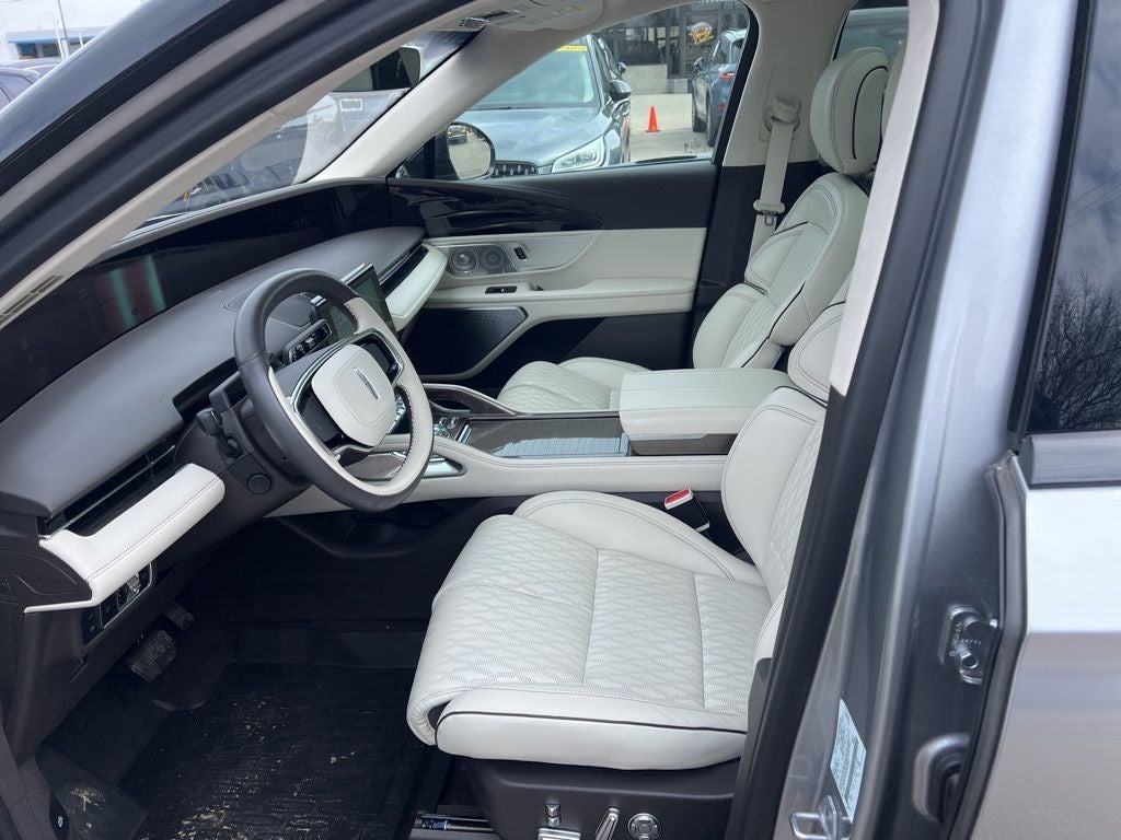 2024 Lincoln Nautilus Black Label