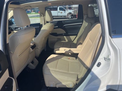 2015 Toyota Highlander Limited Platinum V6