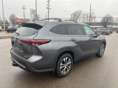 2024 Toyota Highlander XLE