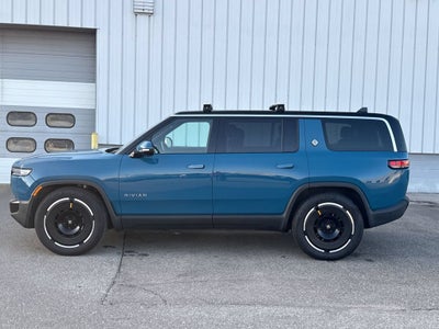2025 Rivian R1S Adventure Dual Motor Standard Pack