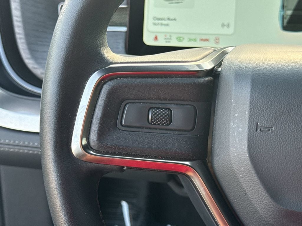 2025 Rivian R1S Adventure Dual Motor Standard Pack