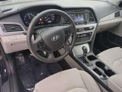 2016 Hyundai Sonata Hybrid SE