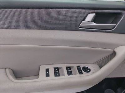 2016 Hyundai Sonata Hybrid SE