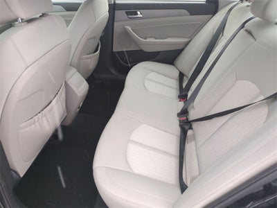 2016 Hyundai Sonata Hybrid SE