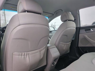 2016 Hyundai Sonata Hybrid SE