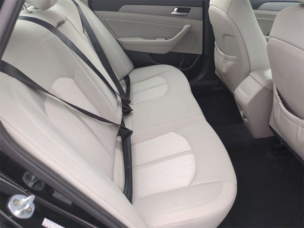 2016 Hyundai Sonata Hybrid SE