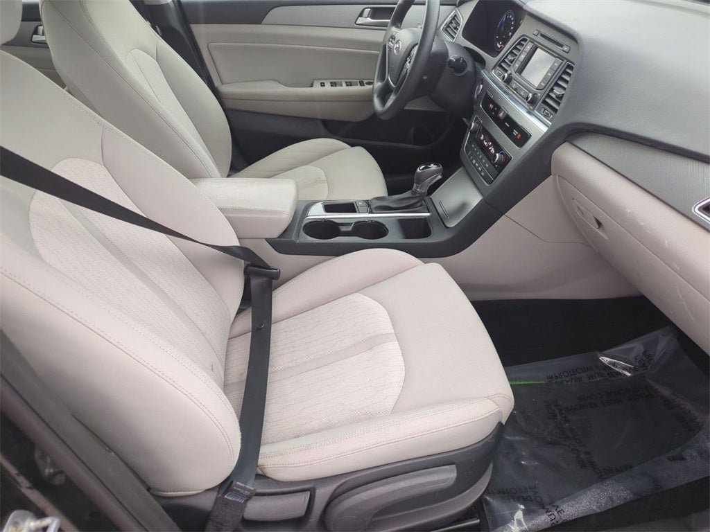 2016 Hyundai Sonata Hybrid SE