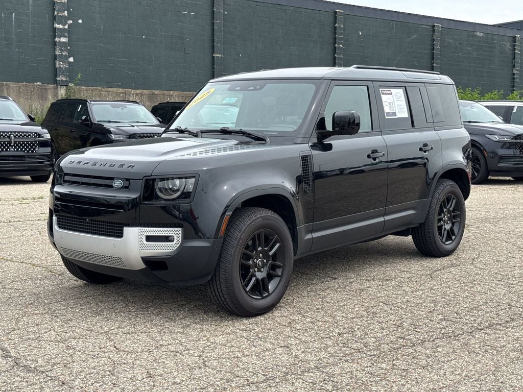 2025 Land Rover Defender 110 S