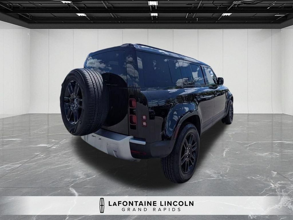 2025 Land Rover Defender 110 S