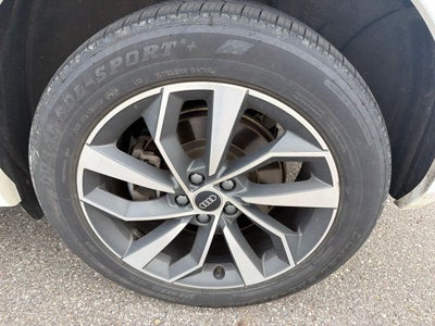 2024 Audi Q5 45 S line Premium quattro