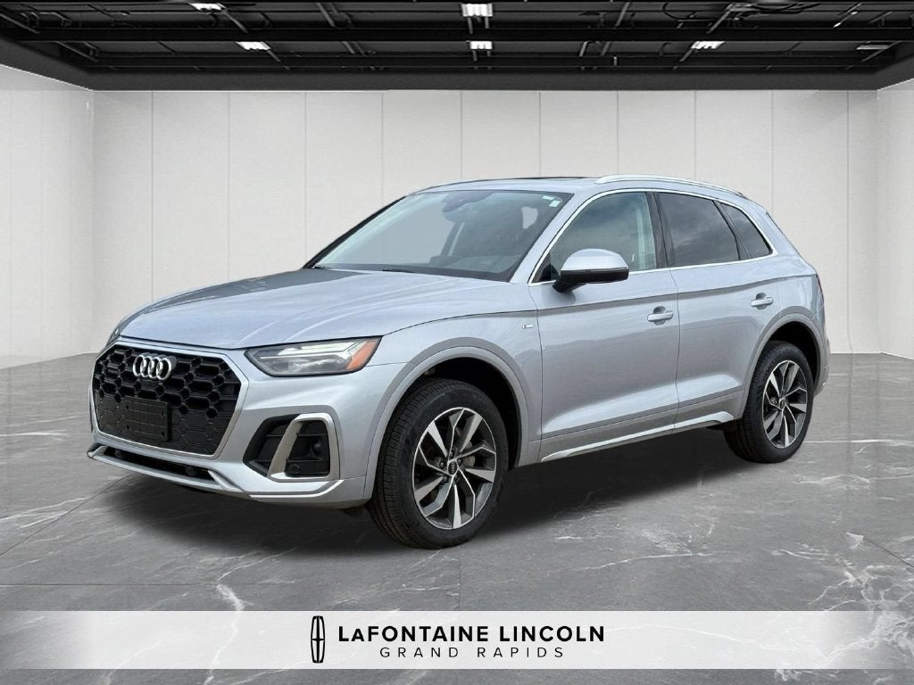 2024 Audi Q5 45 S line Premium quattro