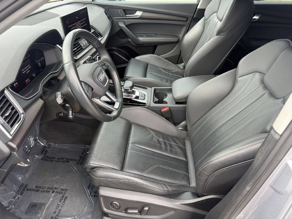 2024 Audi Q5 45 S line Premium quattro