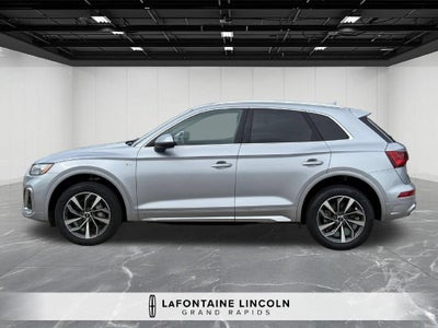 2024 Audi Q5 45 S line Premium quattro