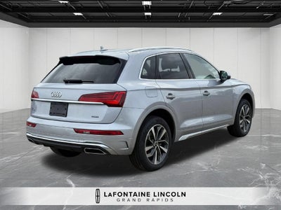 2024 Audi Q5 45 S line Premium quattro