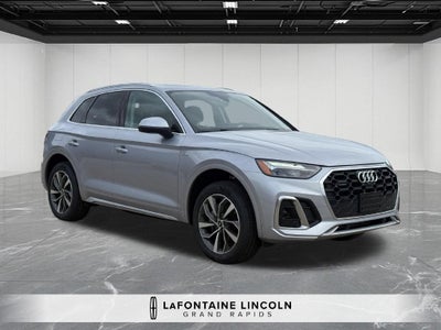 2024 Audi Q5 45 S line Premium quattro