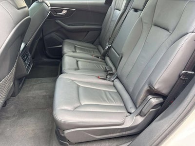 2025 Audi Q7 55 Premium Plus quattro