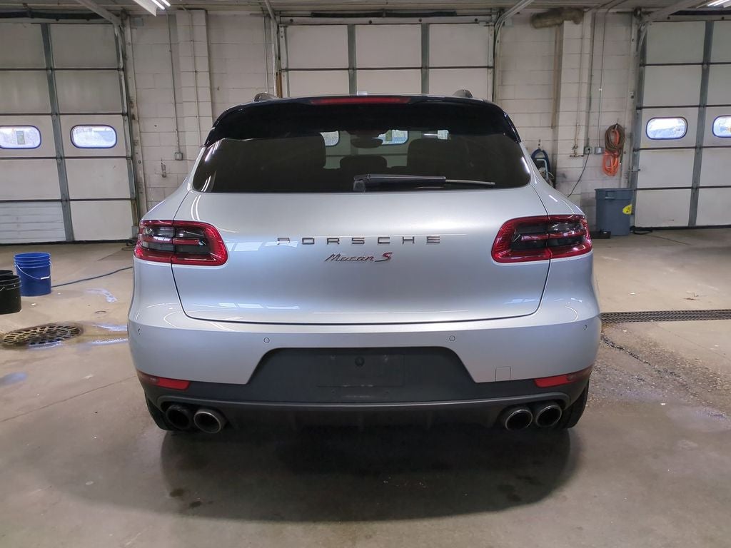 2016 Porsche Macan S
