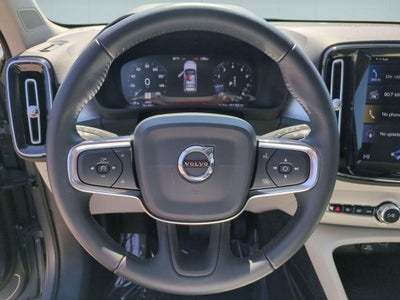 2019 Volvo XC40 R-Design
