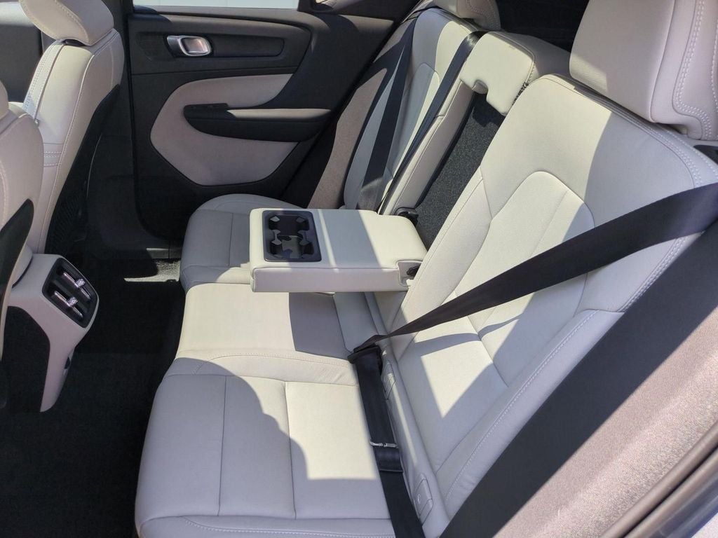 2019 Volvo XC40 R-Design