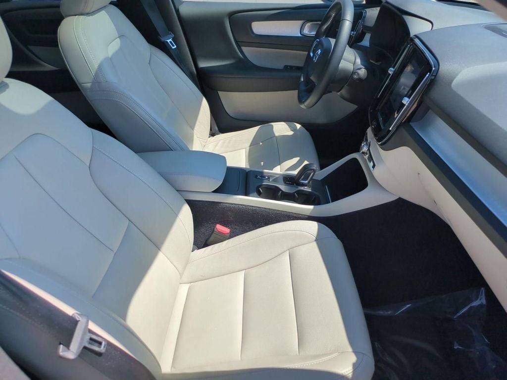 2019 Volvo XC40 R-Design