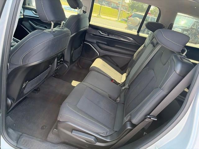2021 Jeep Grand Cherokee L Laredo