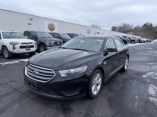 2017 Ford Taurus SE