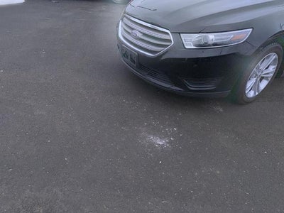 2017 Ford Taurus SE