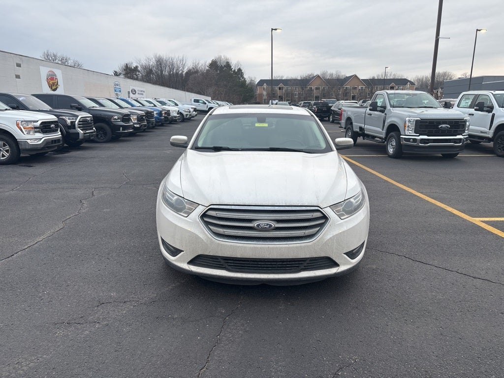 2015 Ford Taurus SEL