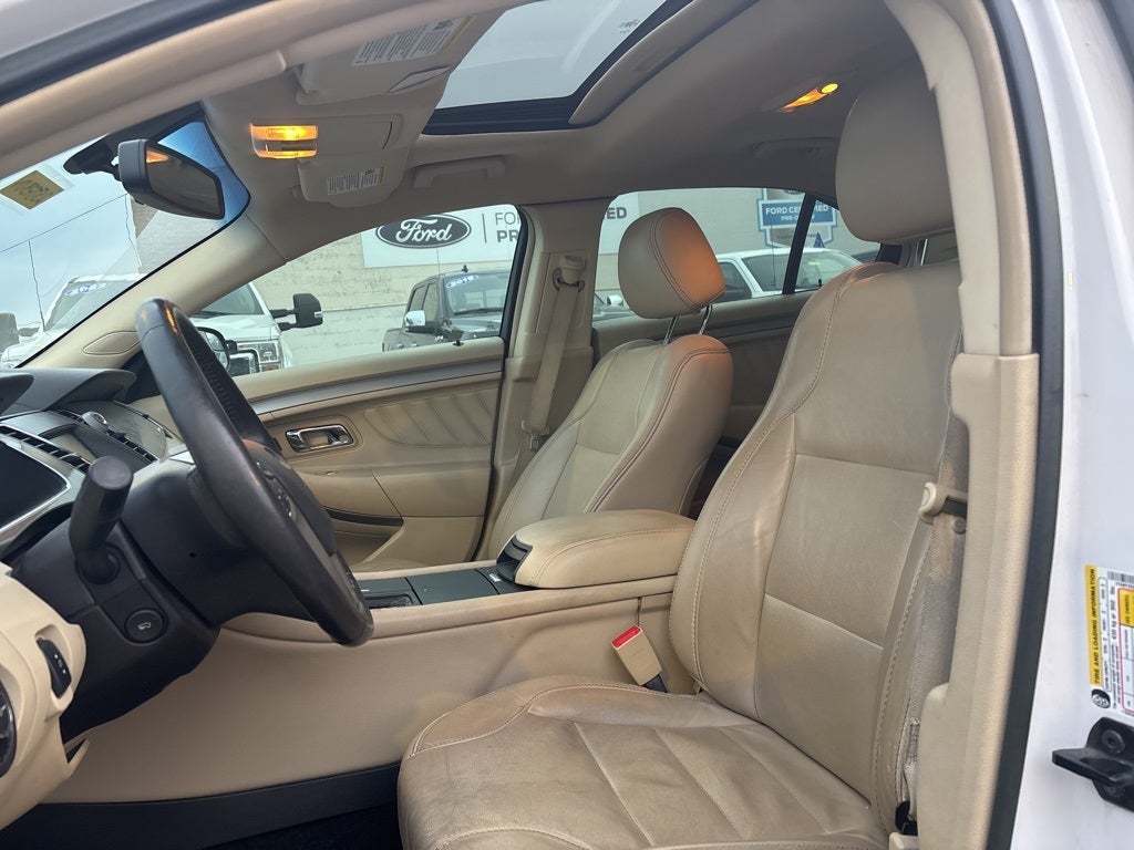 2015 Ford Taurus SEL