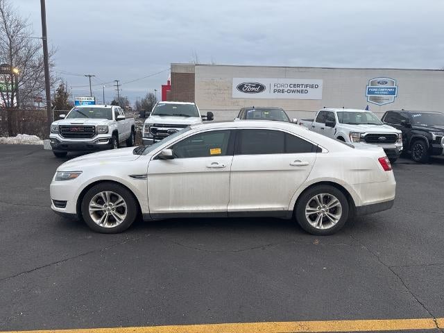 2015 Ford Taurus SEL