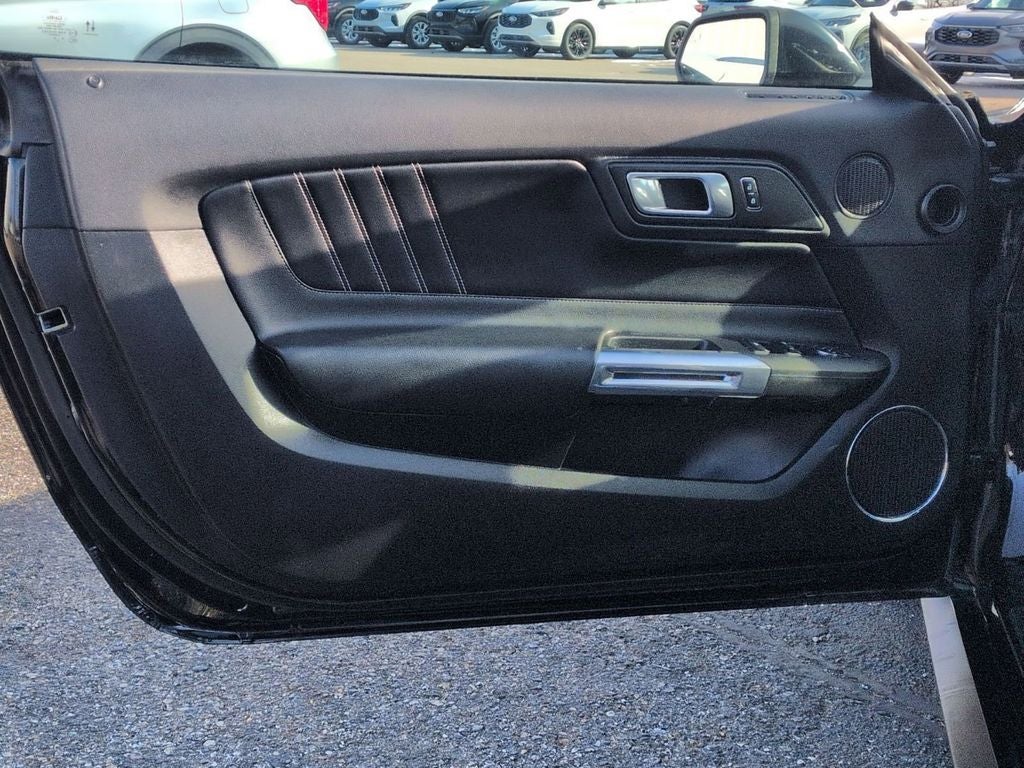 2023 Ford Mustang EcoBoost