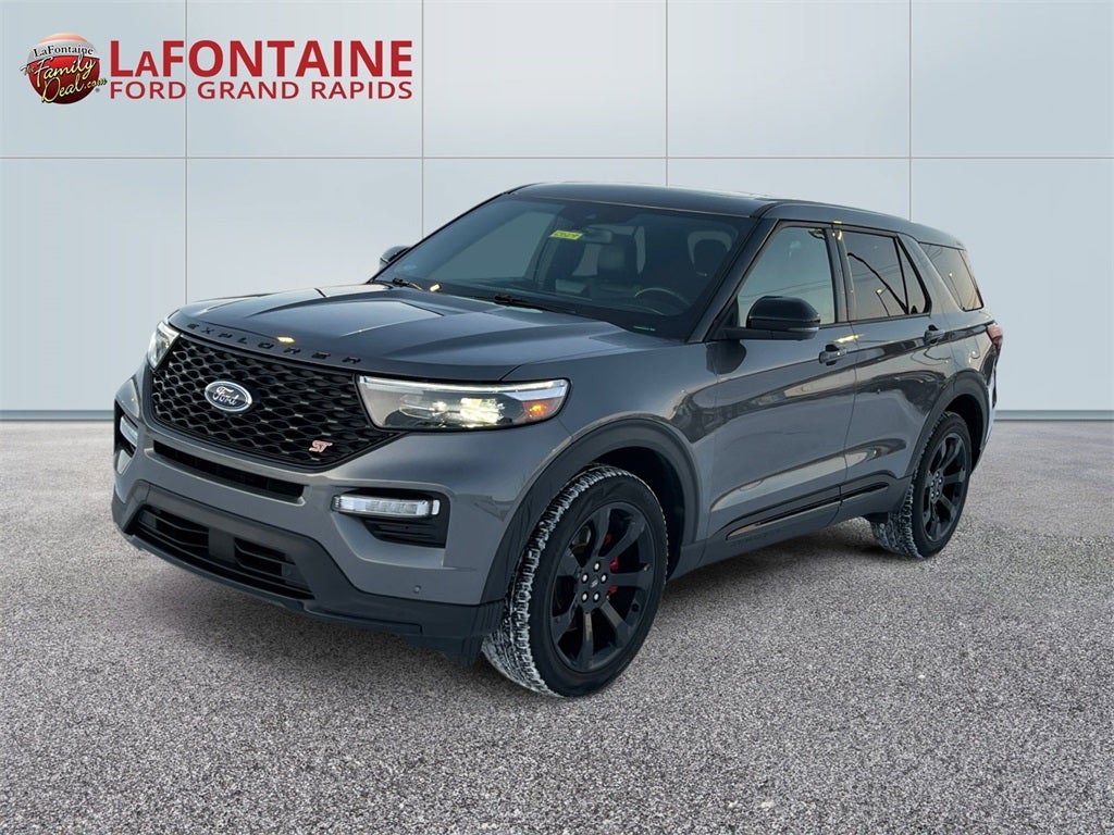 2022 Ford Explorer ST