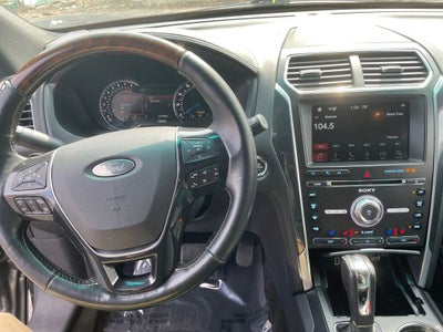 2017 Ford Explorer Platinum
