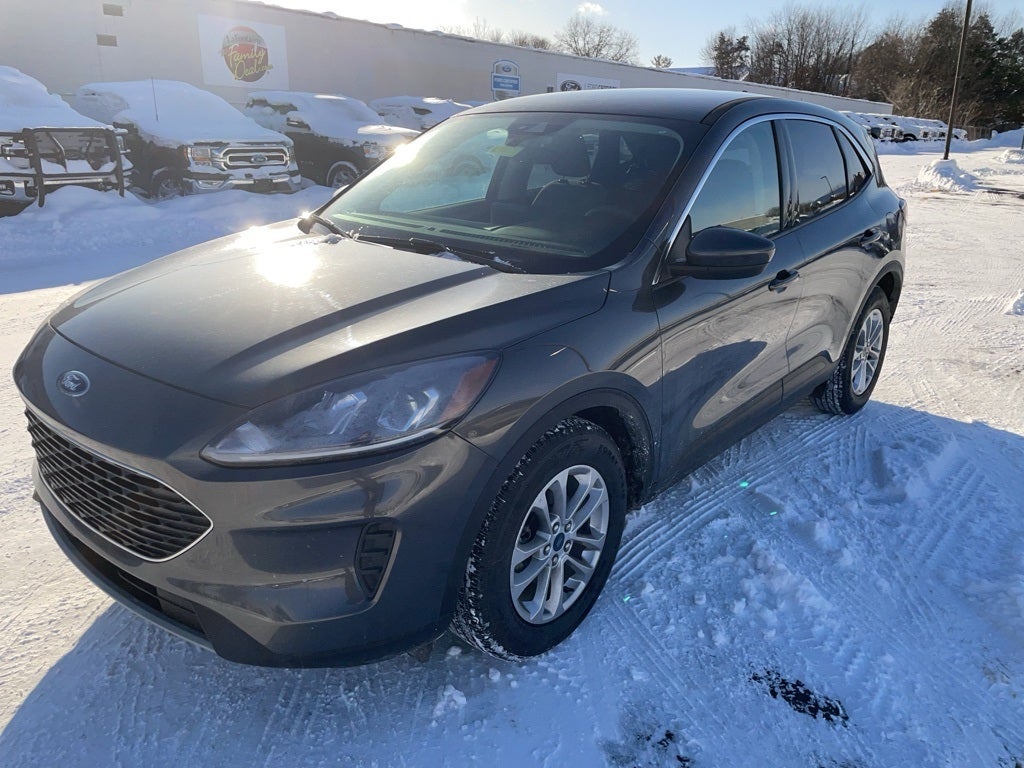 2020 Ford Escape SE