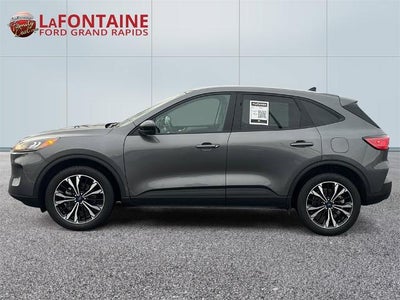 2021 Ford Escape SE Hybrid