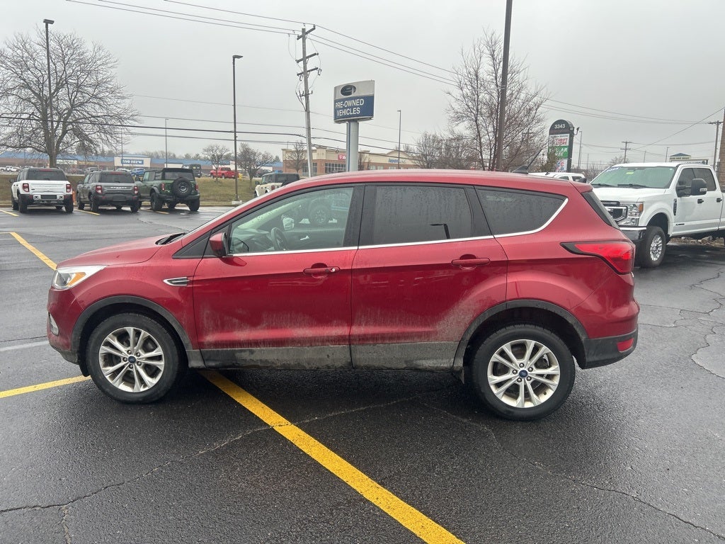 2019 Ford Escape SE