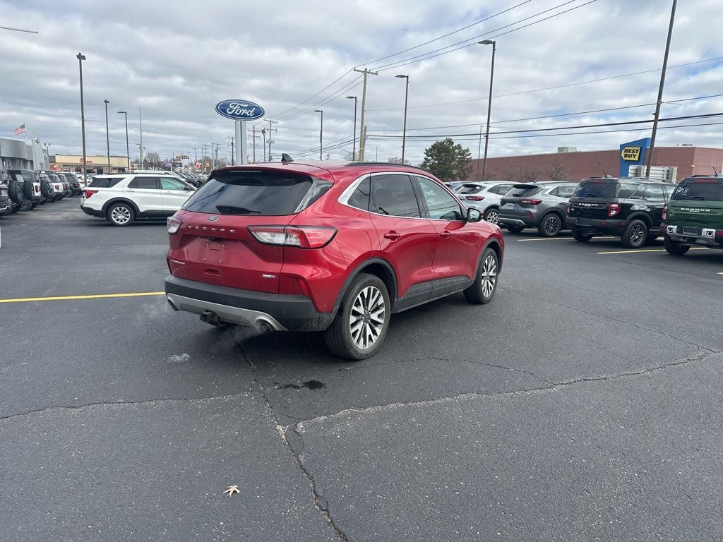 2020 Ford Escape Titanium