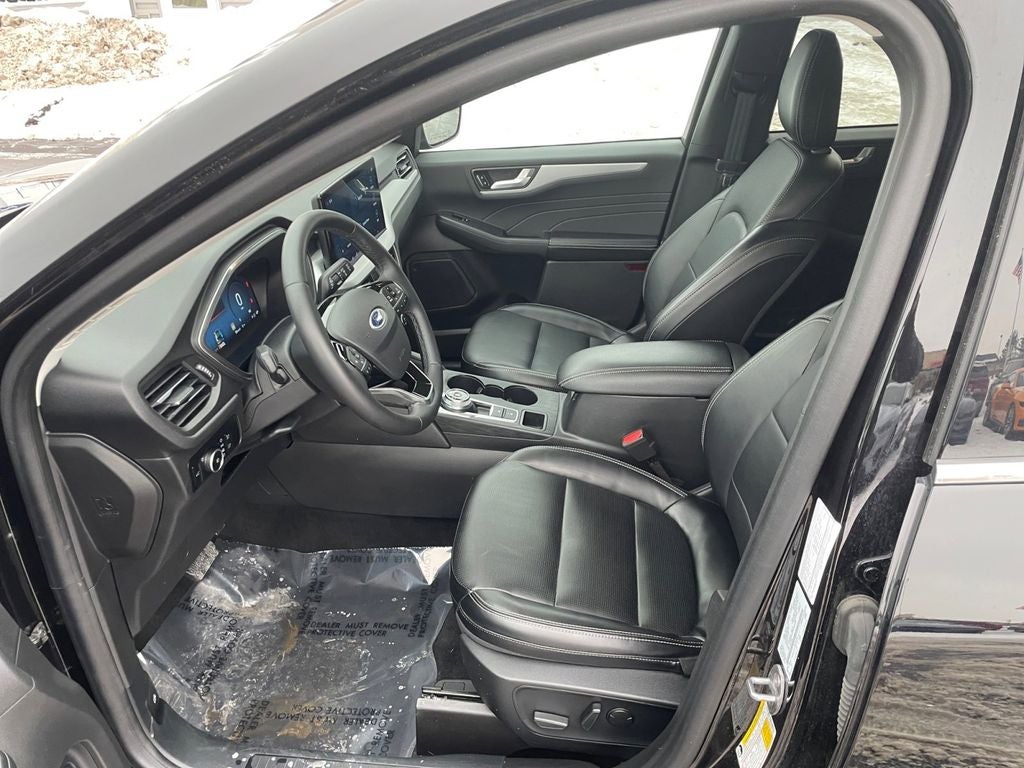 2024 Ford Escape Platinum