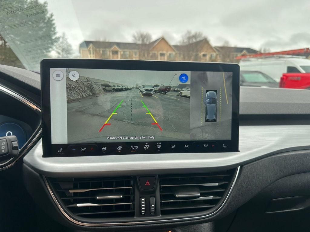 2024 Ford Escape Platinum