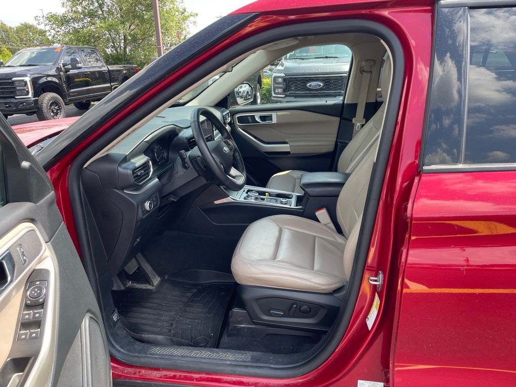 2021 Ford Explorer XLT