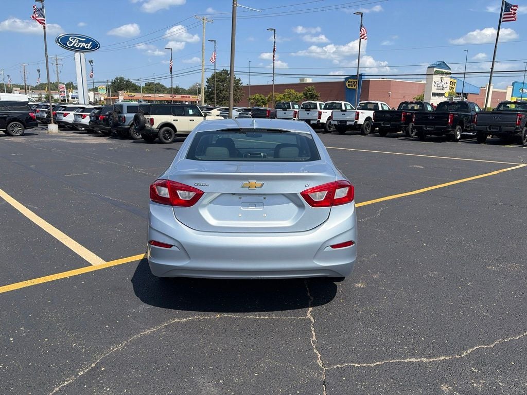2017 Chevrolet Cruze LT