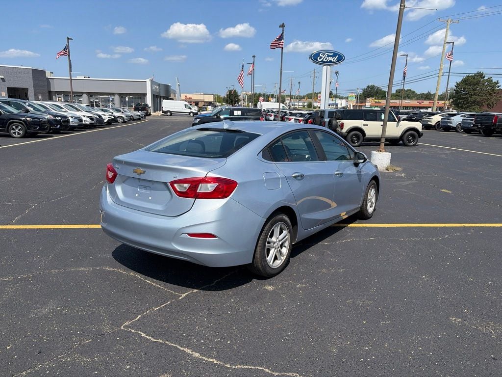 2017 Chevrolet Cruze LT