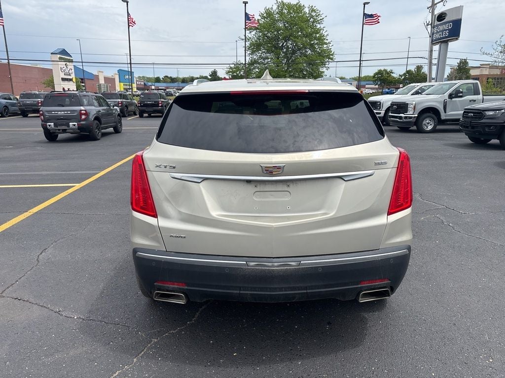2017 Cadillac XT5 Luxury