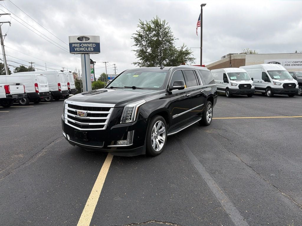 2019 Cadillac Escalade ESV Luxury