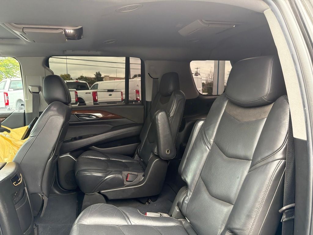 2019 Cadillac Escalade ESV Luxury