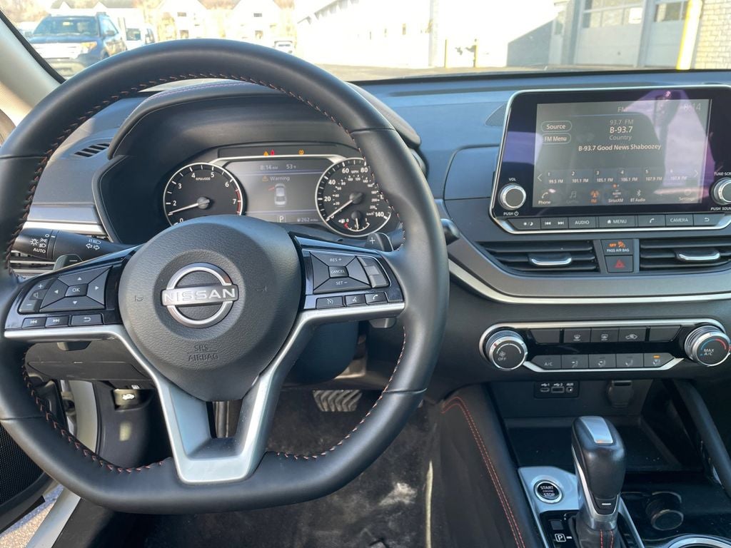 2025 Nissan Altima 2.5 SR